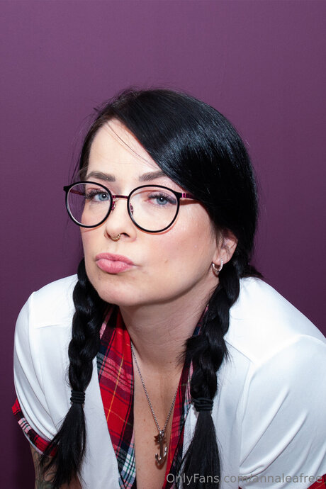 Annaleafree exclusive pornstar photo