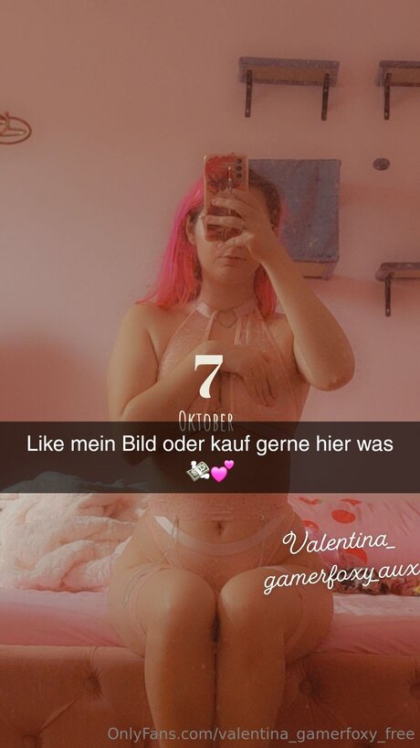 Valentina Gamerfoxy Free model nice images