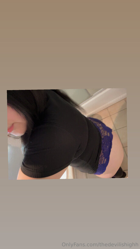 Thedevilishighh star erotic pictures