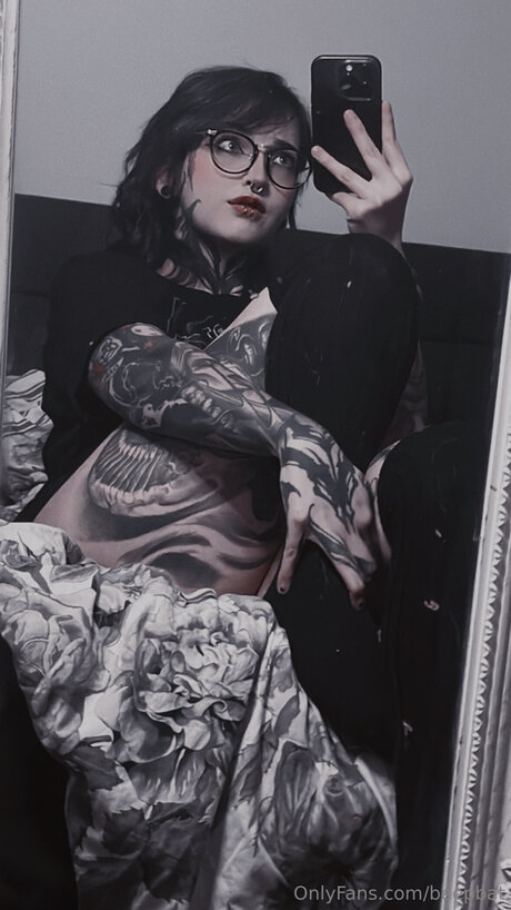 Beepbat pornographic actress gallery