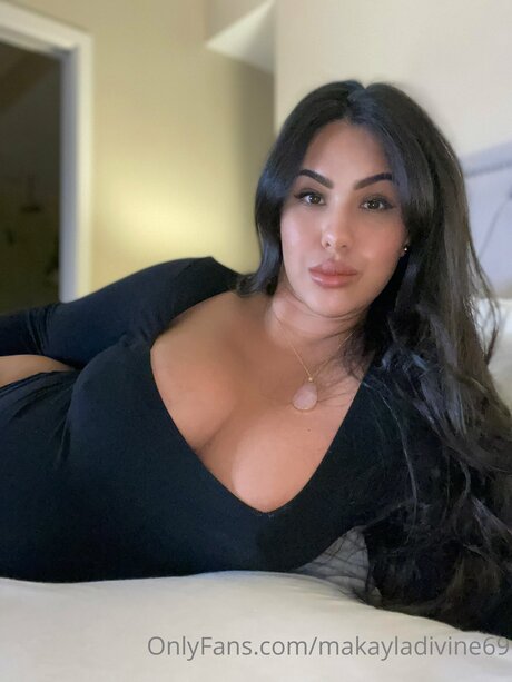 Makayladivine69 pornstar sex gallery