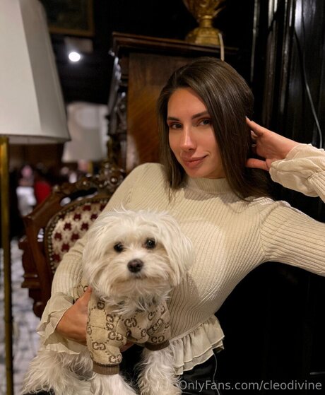 Cleodivine adult star images