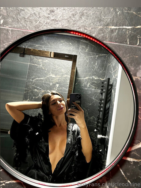 Cleodivine hd star photos