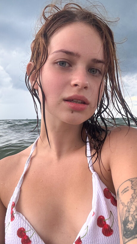 Pineappleri star porn images