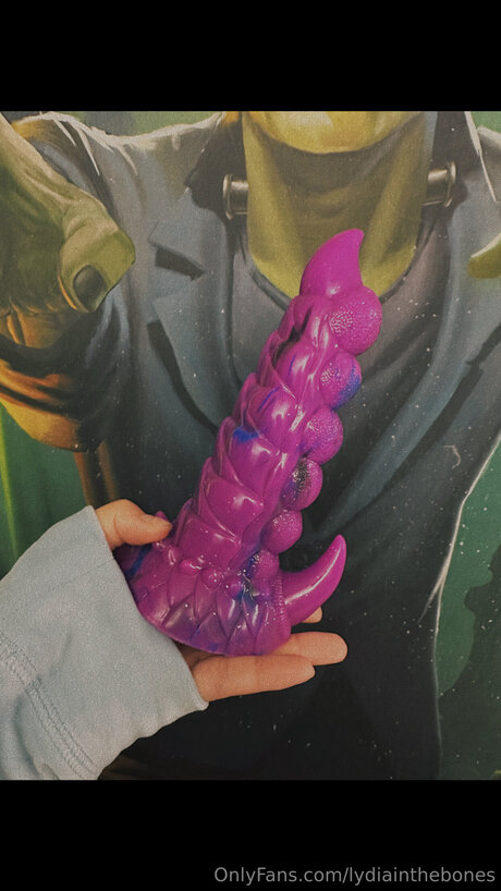 Lydiainthebones pretty star archive