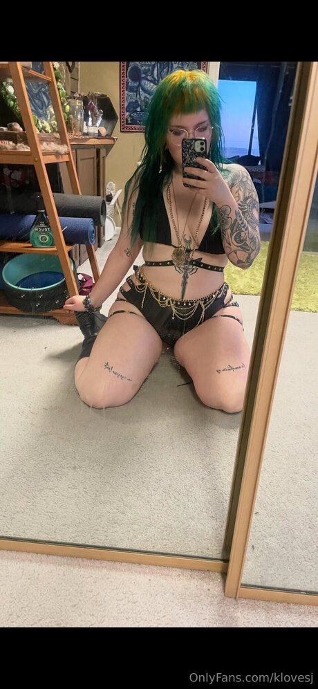Klovesj xxx model pictures