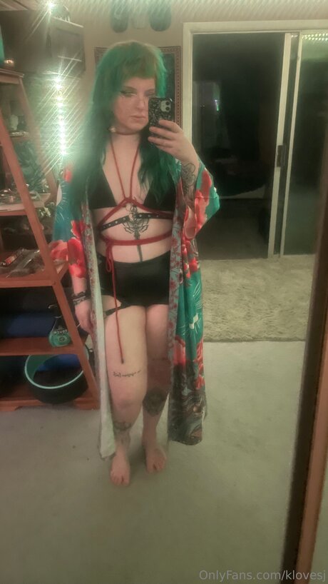 Klovesj model nudes gallery