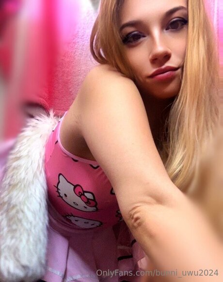 Bunni Uwu2024 pretty actress photo