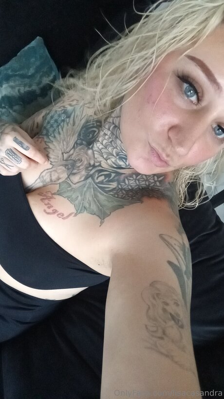 Lisacasandra sexy model image