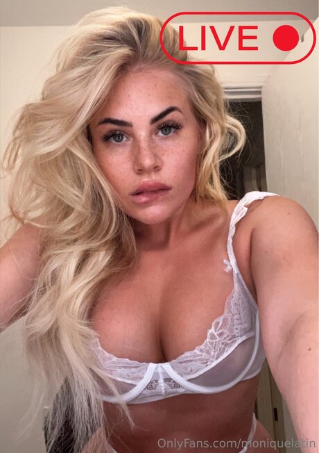 Moniquelatin model beautiful picture