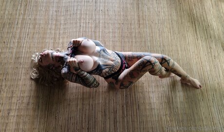 Noemiriot best pornstar img