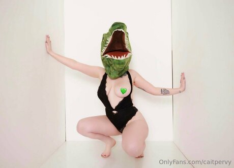 Caitpervy model erotic pictures