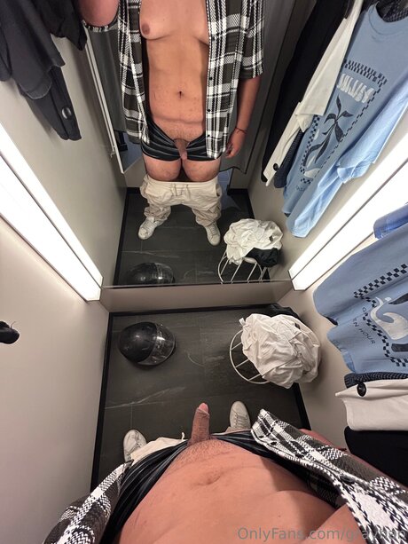 Grayhan nudes star picture