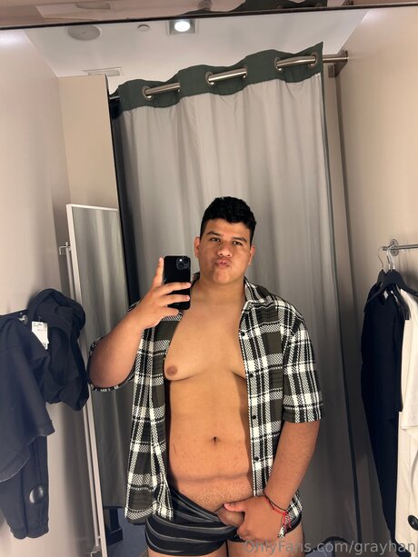 Grayhan perfect model photo