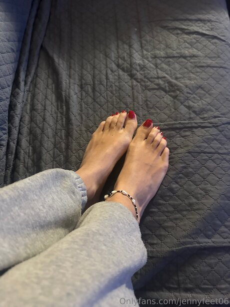 Jennyfeet06 naked model archive