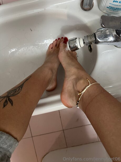 Jennyfeet06 nudes actress image