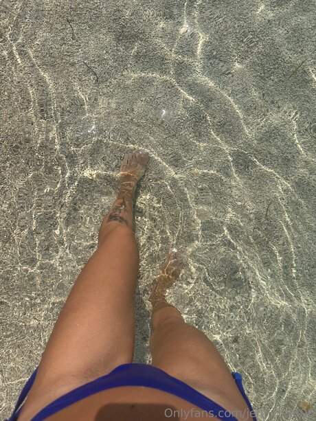 Jennyfeet06 pornstar nude gallery