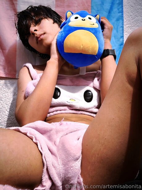 Artemisabonita star nude images