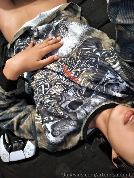Artemisabonita art pornstar img