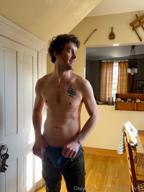 Stefanlow91 star nude photos