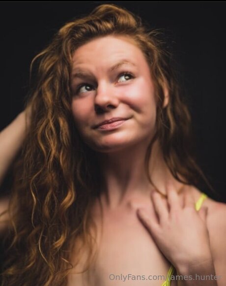 James Hunter model pretty pic