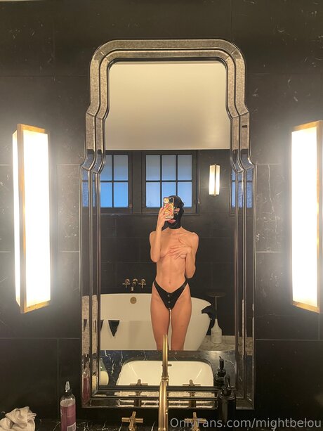 Mightbelou star top images