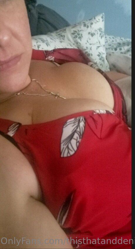 Thisthatanddenise naked model photo