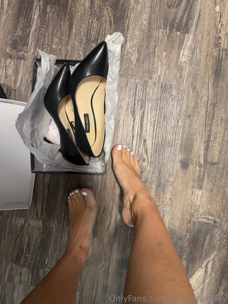 Littlemrsmissy art star images