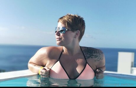 Night Switcher star art photos