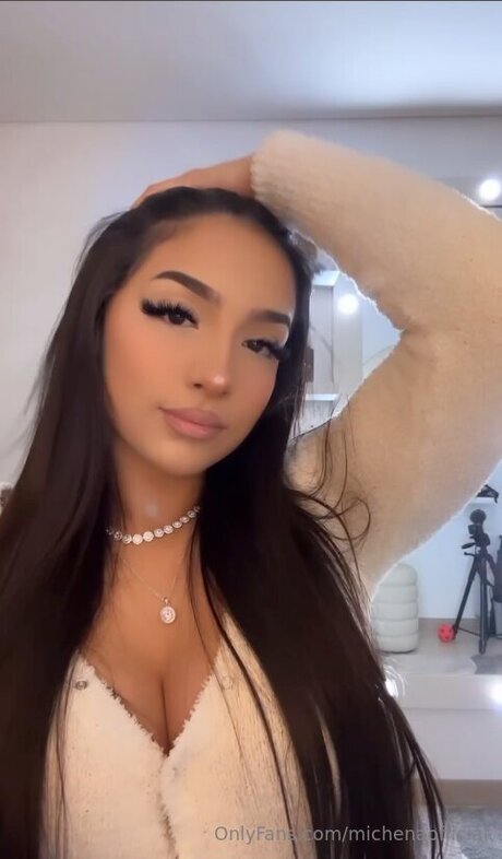 Michenao pornstar image