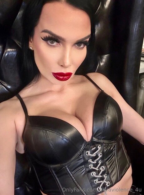 The Goddesskara model pretty photo