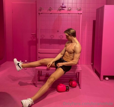 Toranrohdefree star sexy image