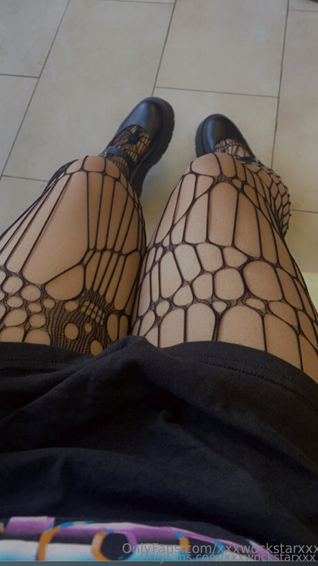 Xxxwockstarxxx pornographic model images