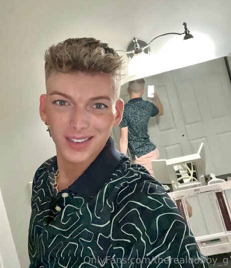 Whiteboygrantt model nudes images