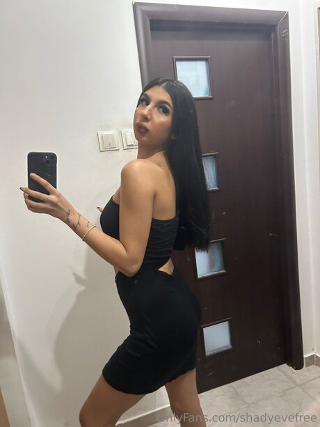 Shadyevefree high quality actress pics