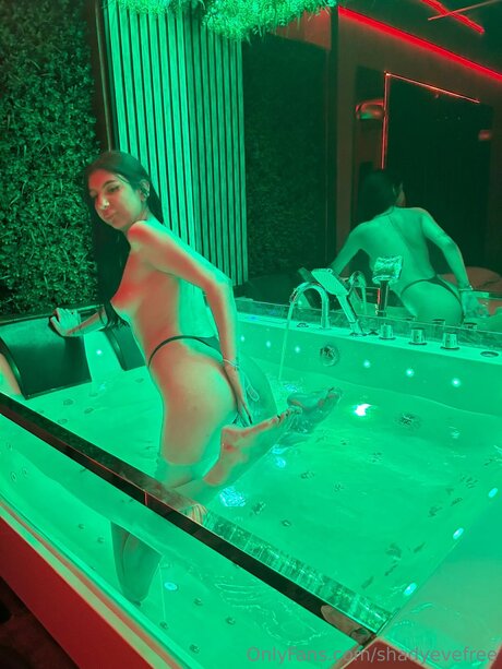 Shadyevefree pornographic actress picture