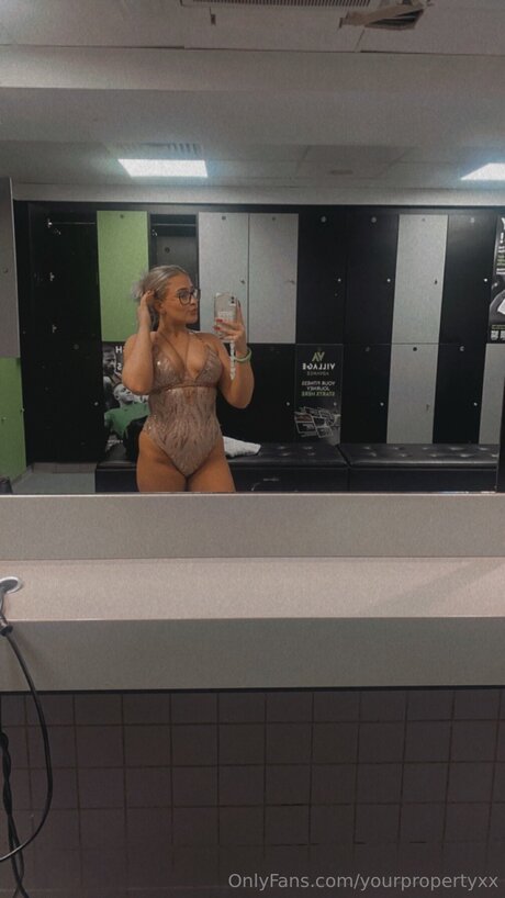 Yourpropertyxx star sexy image