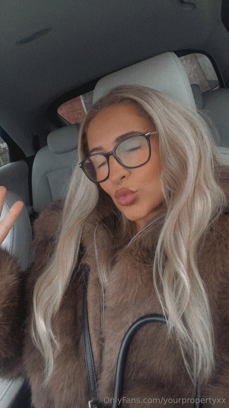 Yourpropertyxx star high quality img