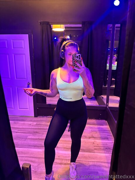 Sweetntattedxxx model pretty photos