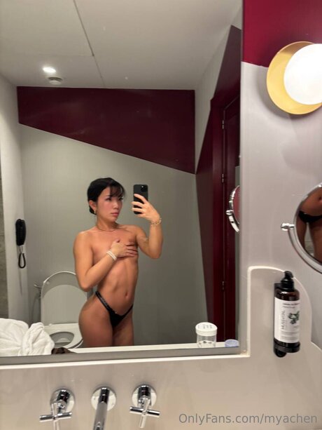 Myachen model nude image