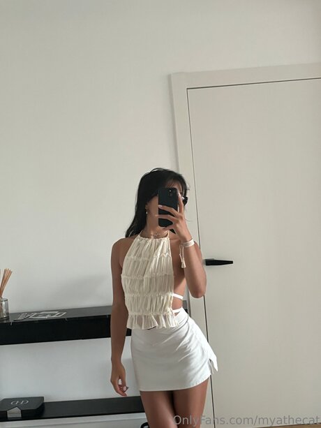 Myachen adult actress pic