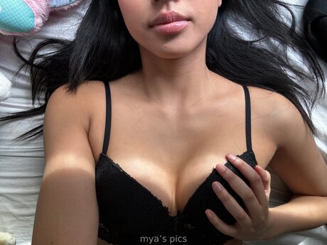 Myaarawrr model xxx pics