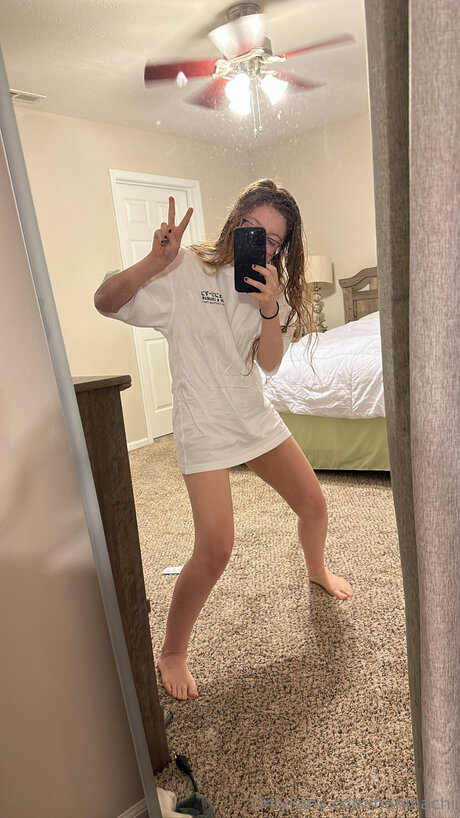 Hanihachi beautiful pornstar pics