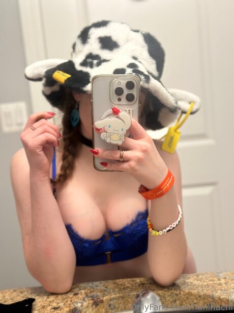 Hanihachi pornstar pretty photos