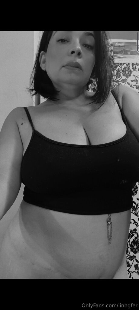 Linhgfer nudes model galleries