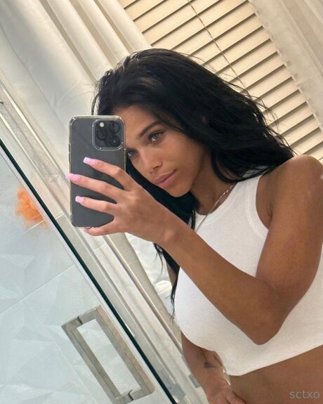 Sydneychasexo xxx actress gallery