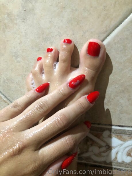 cheerleader onlyfans pornographic pic