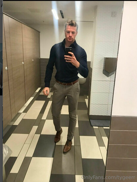 mom feet onlyfans porn photos