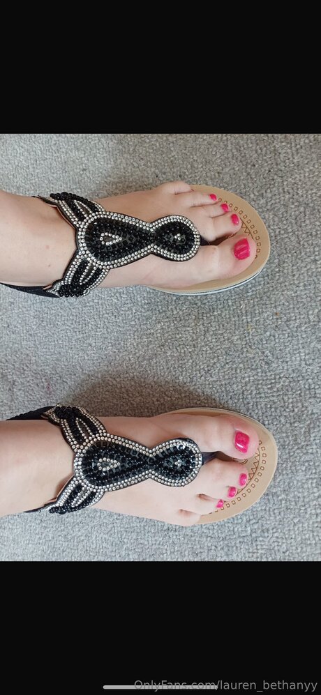 Lauren Bethanyy art star images