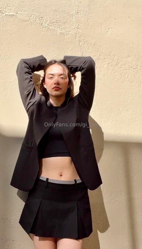 Gi Free star exclusive pic